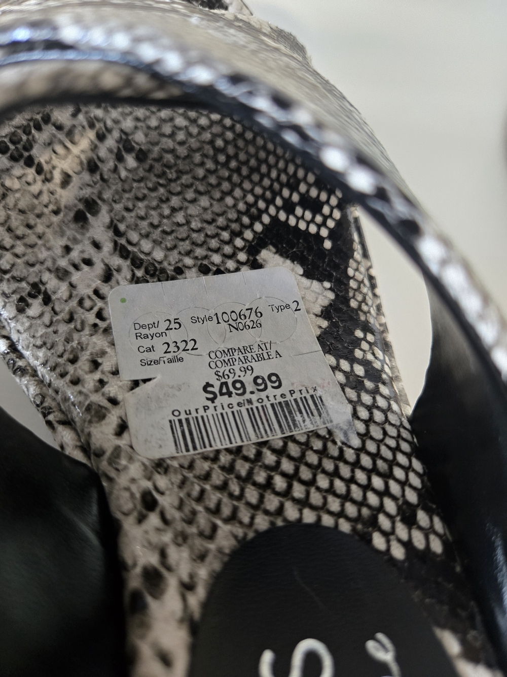 Coconuts by Matisse black + white snakeskin print platform slides, size 7 + new - Picture 4 of 4